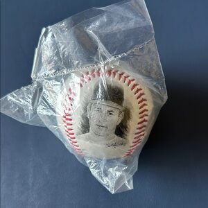 NOLAN RYAN Baseball  Limited Edition